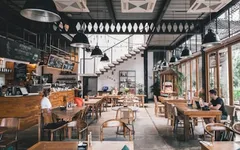 A busy café dining room